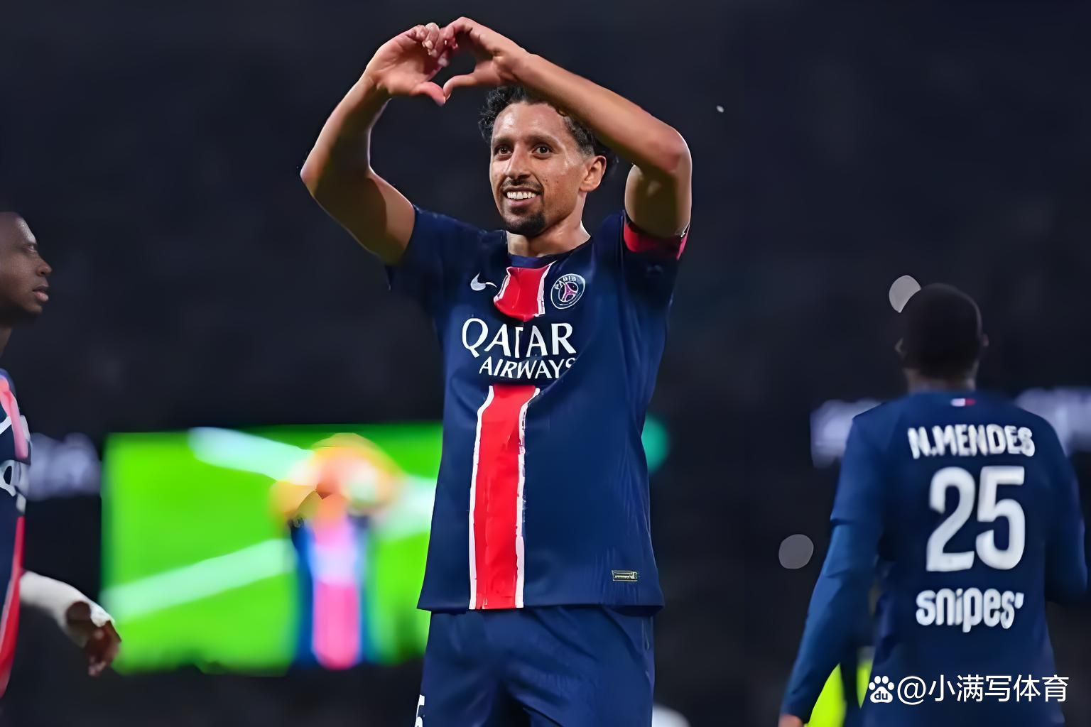 关于关键时刻本菲卡调整名单以备德甲，强势反弹环节打磨，气氛紧张，心理建设被强调的信息